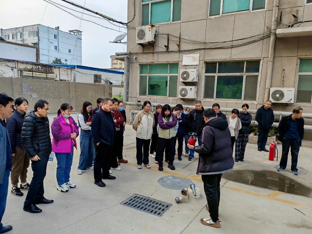 7e4bb33c6dd7313ac702c0239fe5363e.jpg 7e4bb33c6dd7313ac702c0239fe5363e.jpg